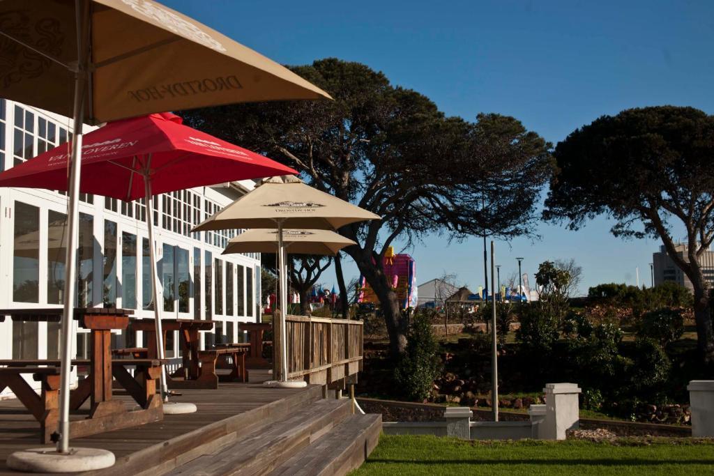 The Grand Hotel Port Elizabeth Esterno foto