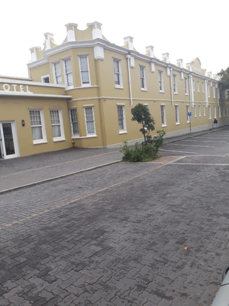 The Grand Hotel Port Elizabeth Esterno foto